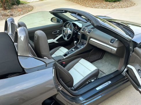 Used 2014 Porsche Boxster S RWD image 62