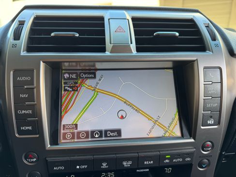 Used 2017 Lexus GX 460 Luxury image 31