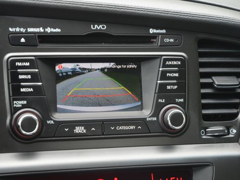 Used 2013 Kia Optima EX FWD image 17