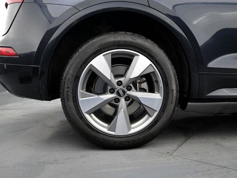 Used 2020 Audi Q5 2.0T Premium image 14