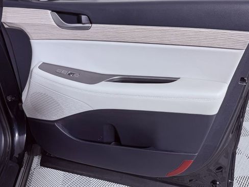 Used 2022 Hyundai Palisade SEL Premium image 32