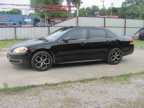 Used 2011 Chevrolet Impala LS w/ 1FL FWD image 1