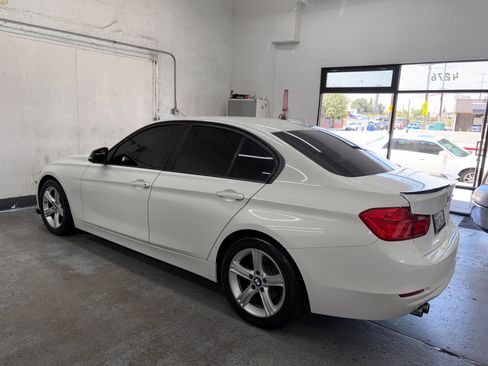 Used 2014 BMW 328i Sedan RWD image 4
