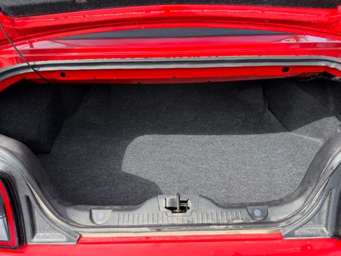 Used 2014 Ford Mustang Premium image 38