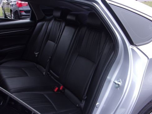 Used 2022 Honda Accord EX-L image 24