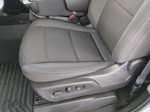 Used 2024 Chevrolet Silverado 2500 LT image 11