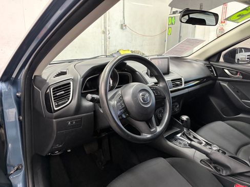 Used 2015 MAZDA MAZDA3 i Sport Sedan FWD image 12