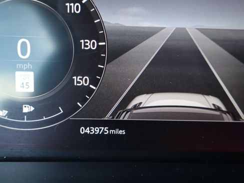 Used 2019 Land Rover Range Rover Sport HSE image 26