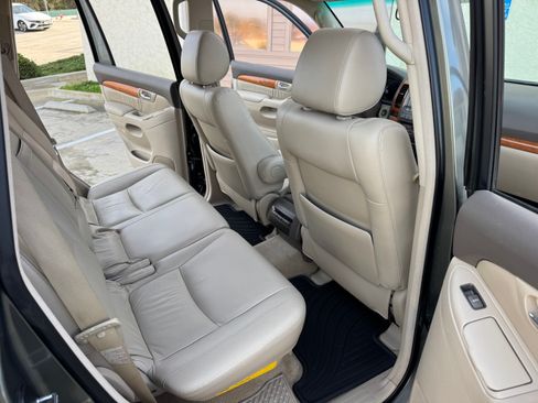 Used 2006 Lexus GX 470 image 25