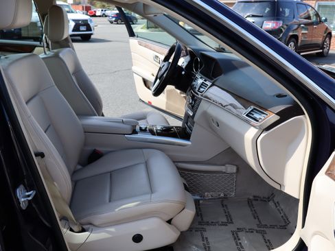 Used 2015 Mercedes-Benz E 350 Sport image 15