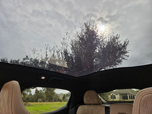 Used 2022 Polestar Polestar 2 image 18