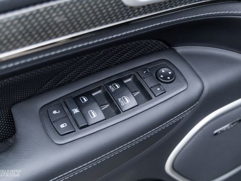 Used 2018 Jeep Grand Cherokee Trackhawk AWD/4WD image 30