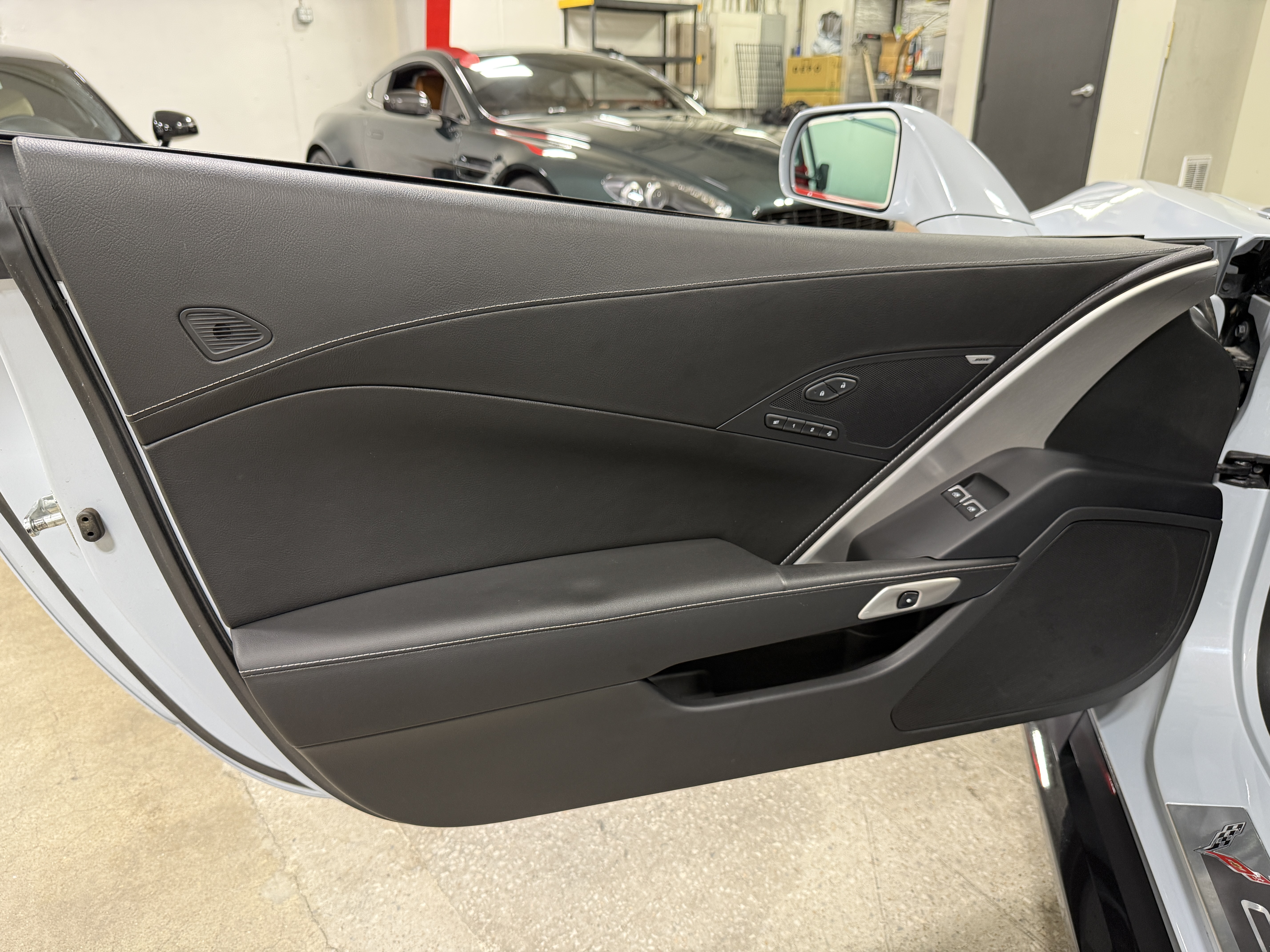 Used 2019 Chevrolet Corvette Grand Sport Coupe w/ 2LT RWD image 21