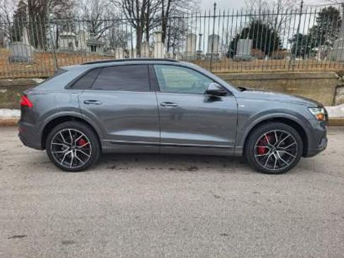Used 2021 Audi Q8 Premium Plus image 3
