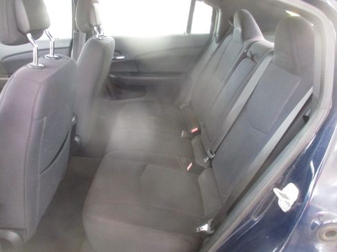 Used 2014 Chrysler 200 Touring Sedan FWD image 19