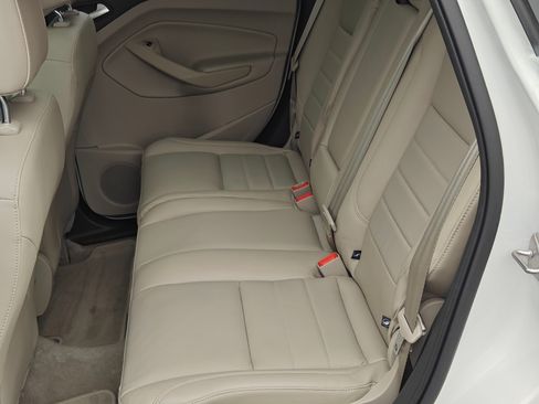 Used 2016 Ford Escape Titanium image 15