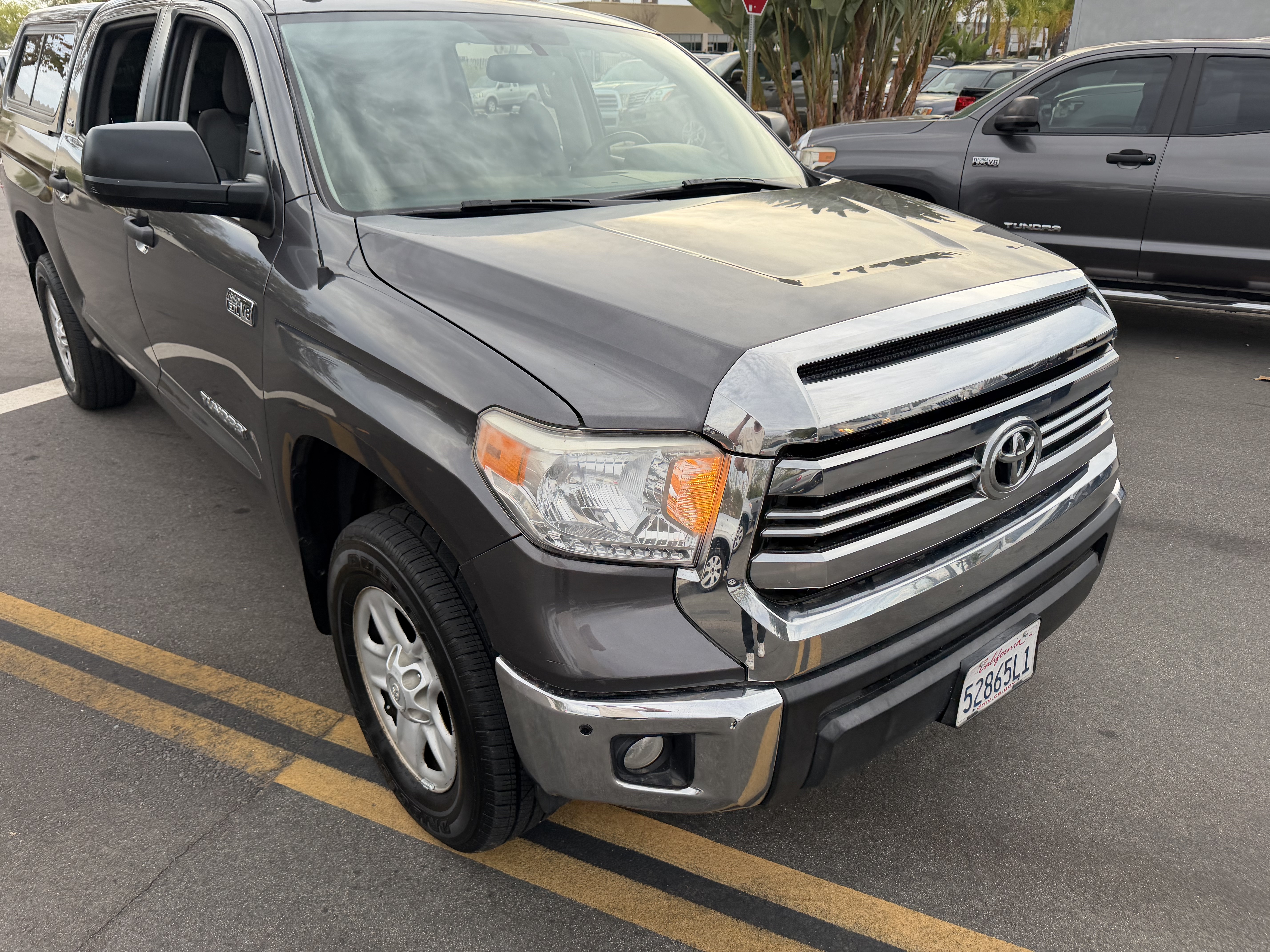 Used 2017 Toyota Tundra 4x4 CrewMax SR5 image 16