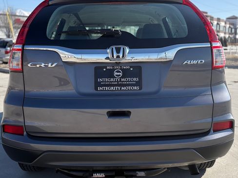 Used 2015 Honda CR-V LX image 6