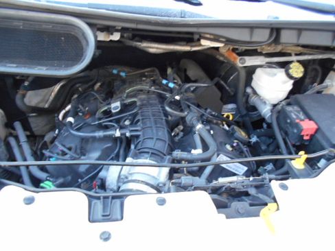 Used 2016 Ford Transit 350 image 8