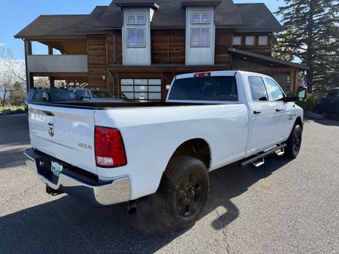 Used 2016 RAM 2500 4x4 Crew Cab ST image 6