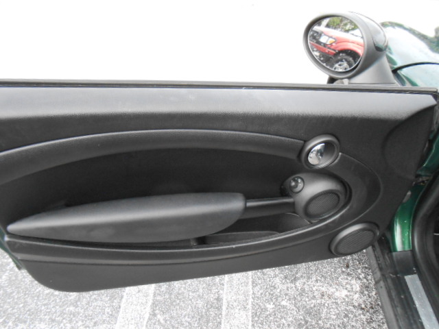 Used 2013 MINI Cooper Hardtop FWD image 10