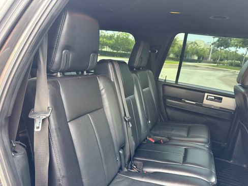 Used 2016 Ford Expedition 2WD image 86