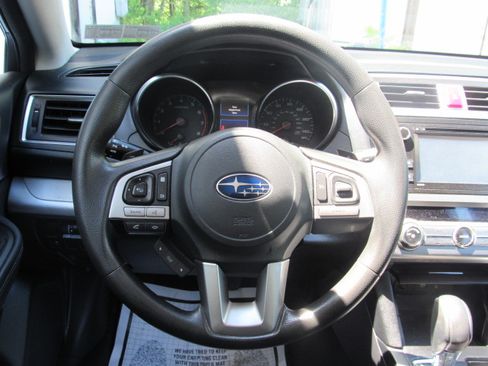 Used 2015 Subaru Outback 2.5i AWD/4WD image 17