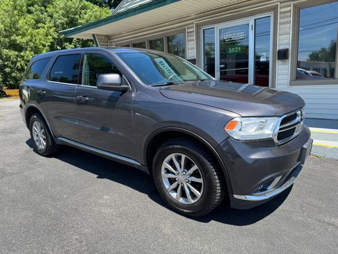 Used 2016 Dodge Durango AWD SXT image 2