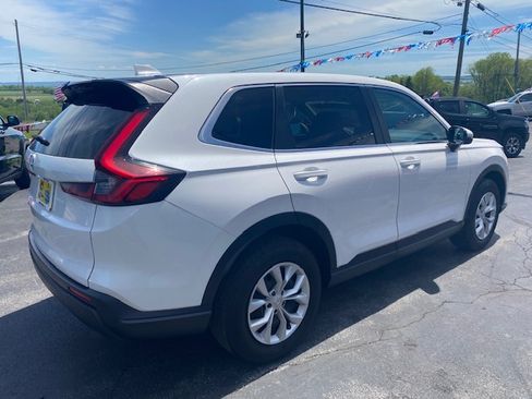 Used 2025 Honda CR-V AWD LX image 5