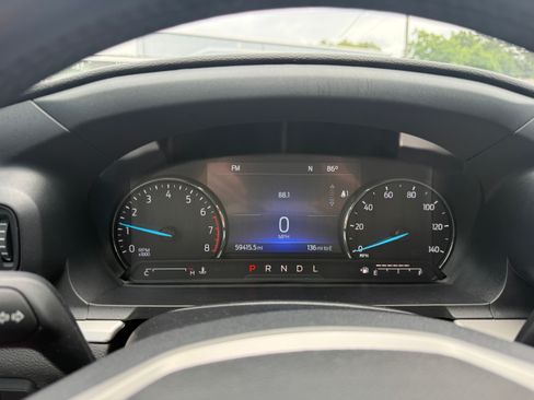 Used 2022 Ford Explorer 2WD XLT image 9