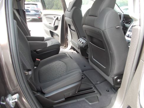 Used 2012 GMC Acadia AWD SLE image 20