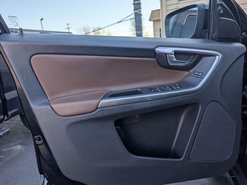 Used 2016 Volvo XC60 T5 Premier image 15