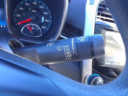 Used 2016 Chevrolet Malibu LT image 28