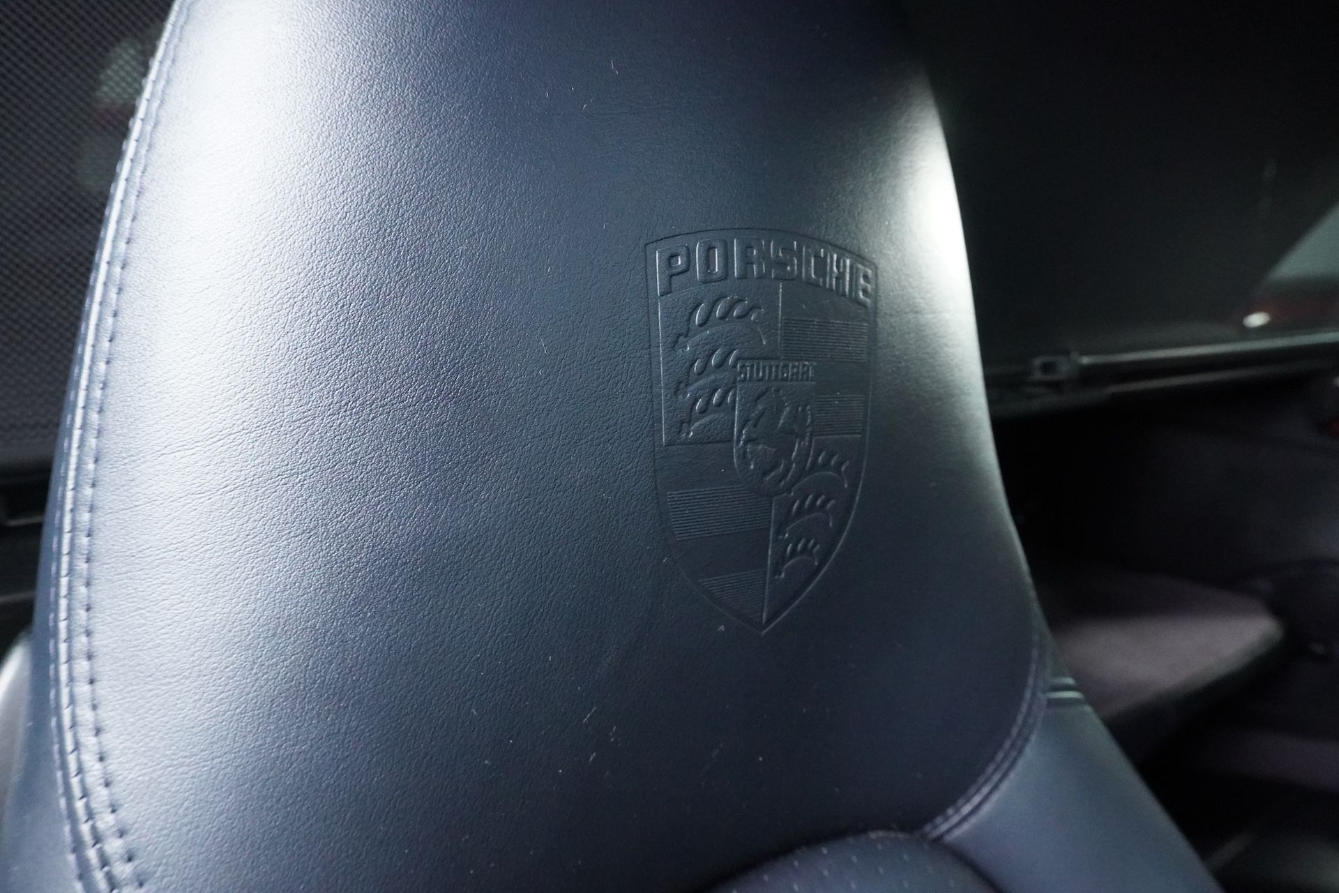 Used 2004 Porsche 911 Carrera 4S Cabriolet AWD/4WD image 29
