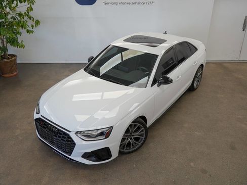 Used 2023 Audi S4 Premium Plus image 34