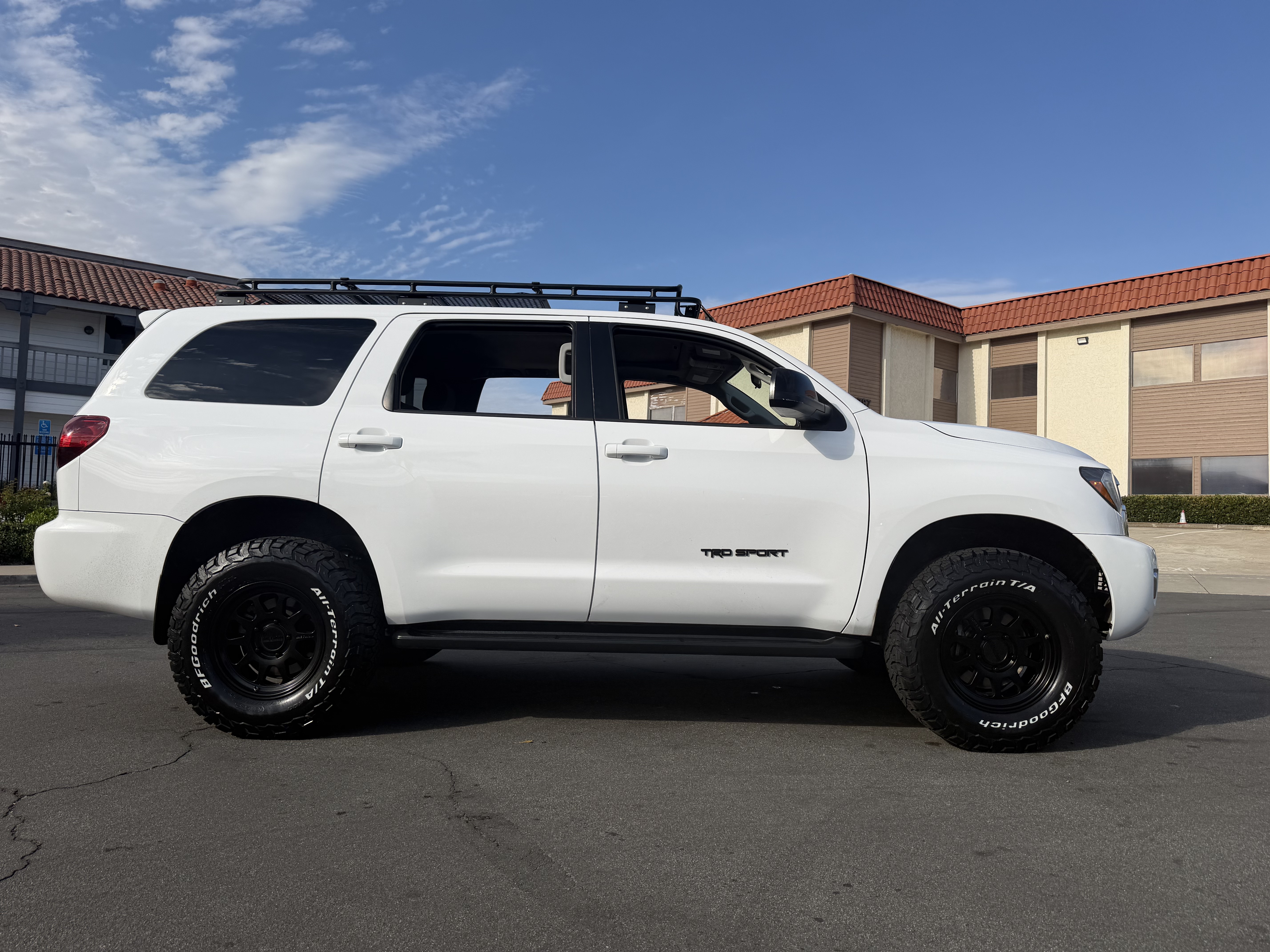 Used 2018 Toyota Sequoia TRD Sport AWD/4WD image 22