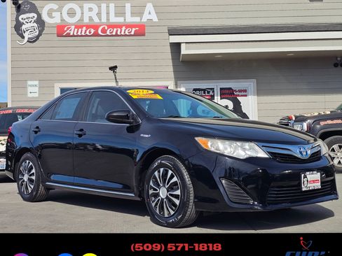 Used 2014 Toyota Camry image 1