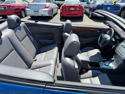 Used 2007 Toyota Solara SLE Convertible FWD image 25