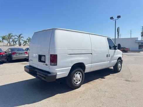 Used 2010 Ford E-250 and Econoline 250 UNAVAIL RWD image 9