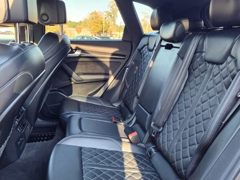 Used 2019 Audi SQ5 Prestige image 30