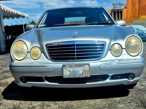 Used 2002 Mercedes-Benz E 430 Sedan image 15
