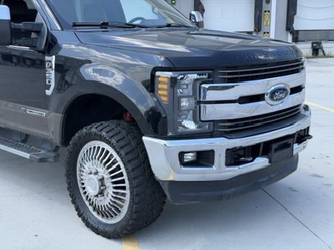 Used 2017 Ford F350 4x4 Crew Cab King Ranch image 2