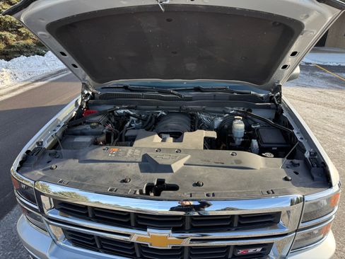 Used 2015 Chevrolet Silverado 1500 LT Z71 image 9