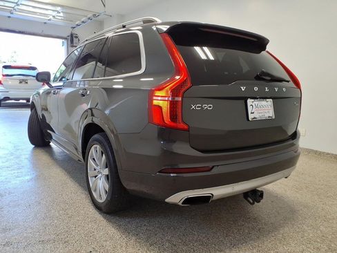 Used 2018 Volvo XC90 T6 Momentum AWD/4WD image 6