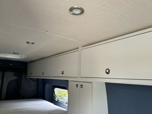 Used 2021 Mercedes-Benz Sprinter 2500 image 20