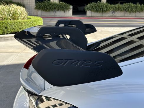 Used 2024 Porsche 718 Cayman GT4 RS image 22