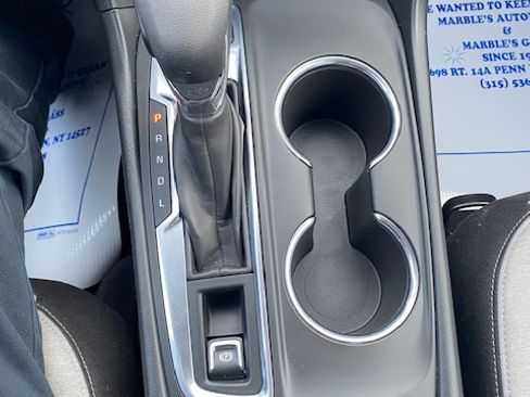 Used 2024 Chevrolet Equinox LS image 10