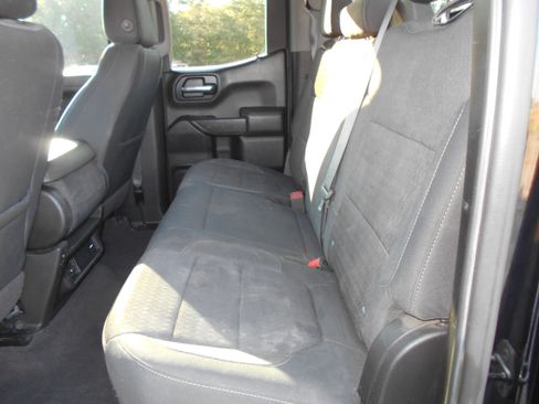 Used 2020 Chevrolet Silverado 1500 LT image 8