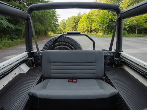Used 1994 Land Rover Defender 90 image 23