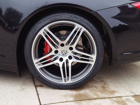 Used 2009 Porsche 911 Carrera 4S image 19